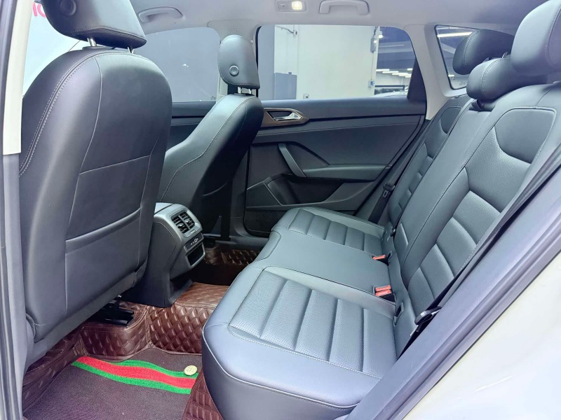 Volkswagen Tharu 2022 Model 280TSI 2WD Luxury Version