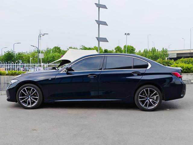 BMW BMW 3 Series 2023 320Li M Sport edition