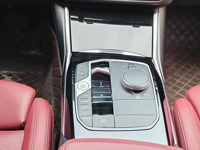 BMW BMW 3 Series 2023 320Li M Sport edition
