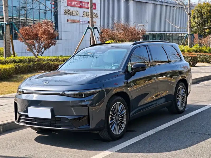 Leapmotor C16 2024 EREV 200 Premium Edition