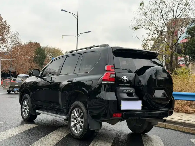 Toyota Toyota Prado 2019 3.5L Automatic TX-L Premium Edition with Rear-Mounted Spare Tire
