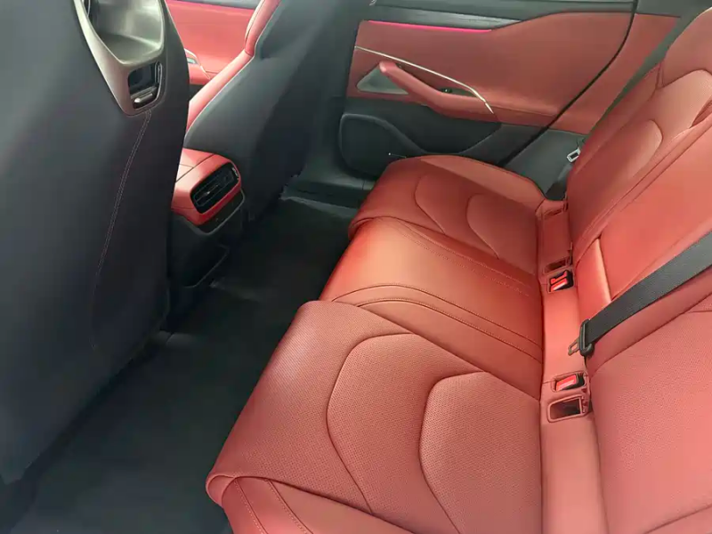 Xiaomi Xiaomi SU7 2024 Model, AWD Long Range Max with High-Level ADAS