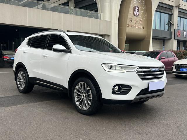 Haval Haval H6 2017 Blue Label 2.0T Automatic 2WD Premium Edition