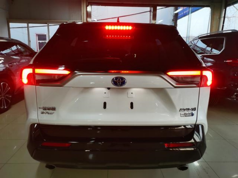 Toyota RAV4 PHEV 2022 2.5L AWD Flagship Pro, 61,000 km