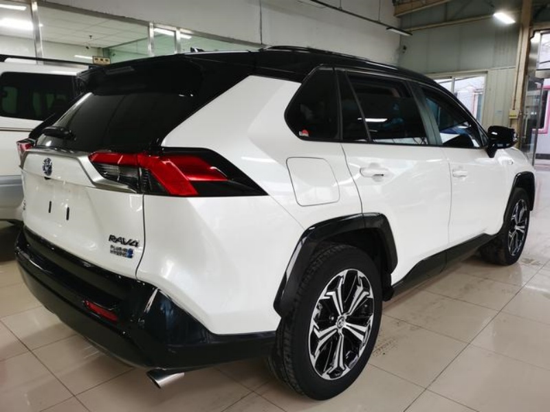 Toyota RAV4 PHEV 2022 2.5L AWD Flagship Pro, 61,000 km