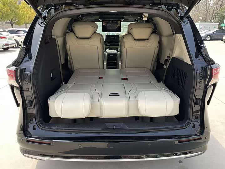 Toyota Toyota Sienna 2024  2.5L Hybrid Premium AWD 7-Seateredition