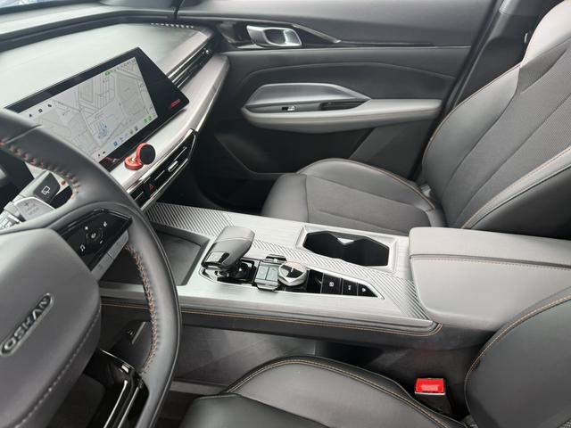 Changan Changan OSHAN Z6 2022 Blue Whale 1.5T DCT Zhixiang edition