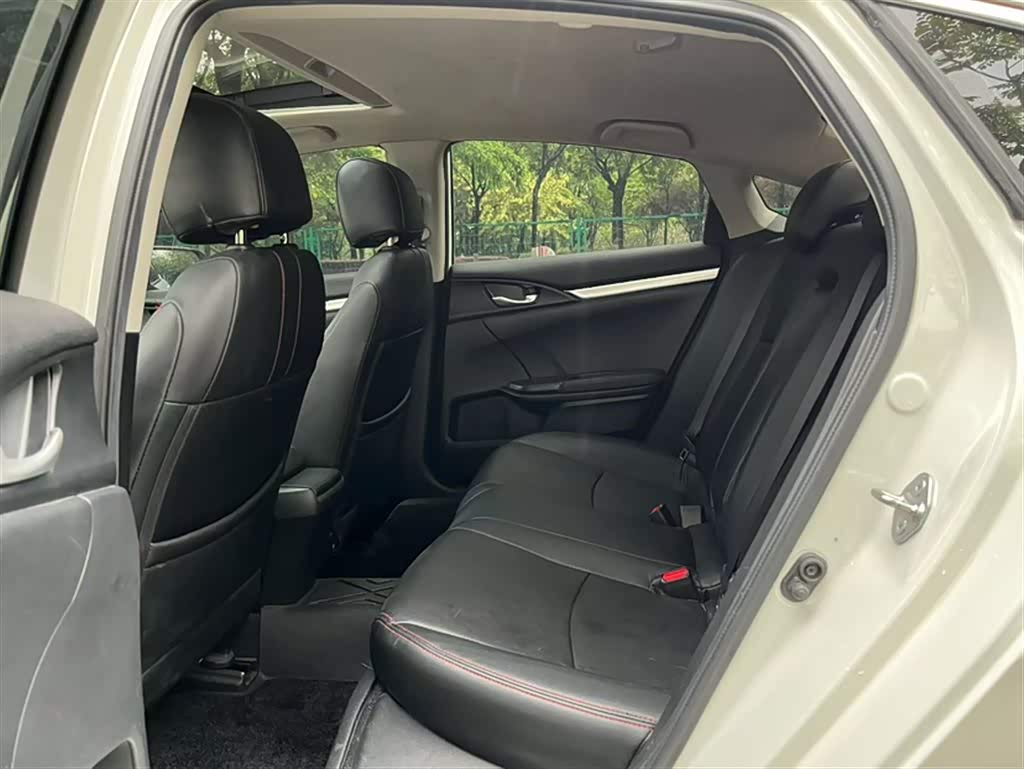 Civic 2019 Model 220TURBO CVT Dynamic Edition National VI
