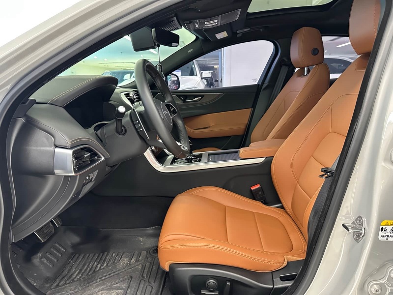 JAGUAR Jaguar XEL 2024 Model S Progressive Sport Edition
