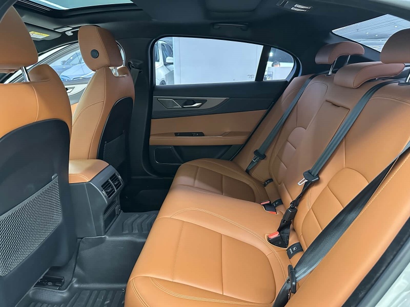 JAGUAR Jaguar XEL 2024 Model S Progressive Sport Edition