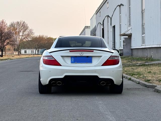Mercedes-Benz Mercedes-Benz SLK-Class 2011 SLK 200 Fashion Edition, 103,800 km