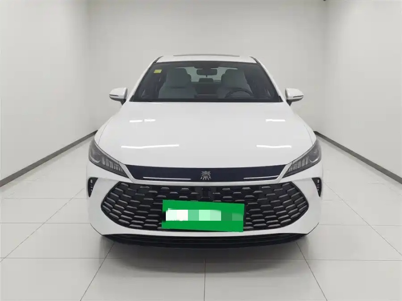 BYD Qin PLUS 2025 DM-i Intelligent Driving Edition 128KM Progressive