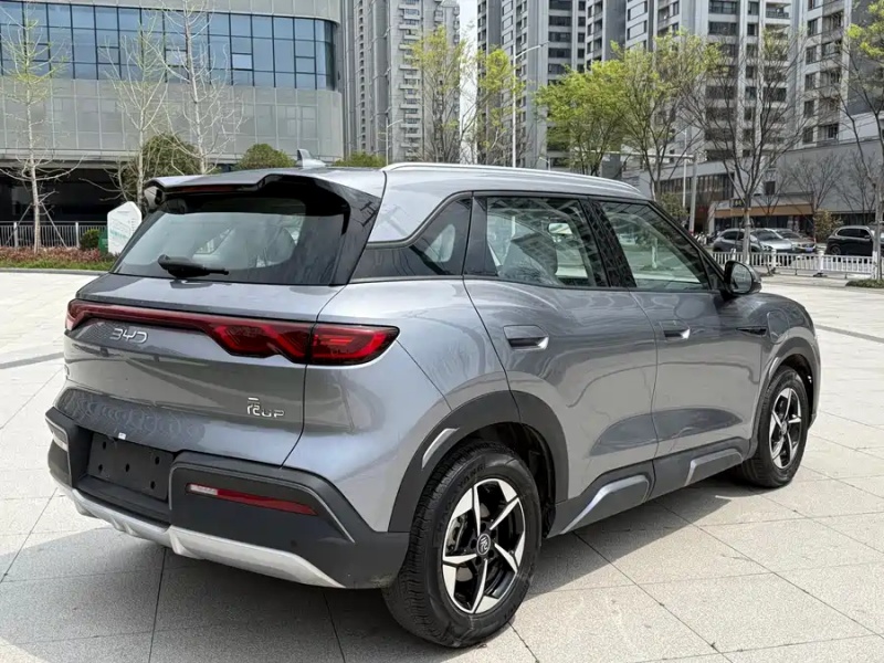 BYD BYD Yuan UP 2024 401KM Beyond Edition