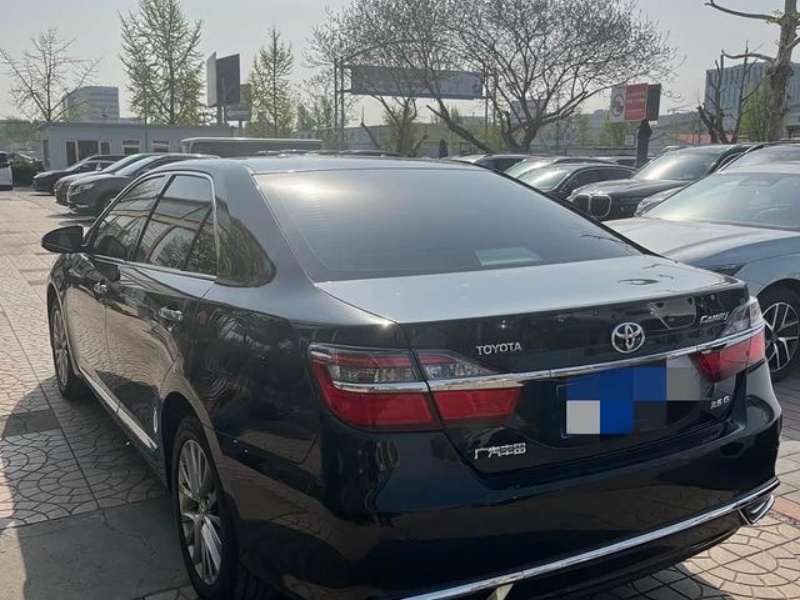 Toyota Camry 2016 2.5G 10th Anniversary Luxury Navigation Edition，56,100 km