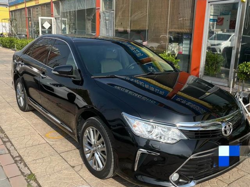 Toyota Camry 2016 2.5G 10th Anniversary Luxury Navigation Edition，56,100 km