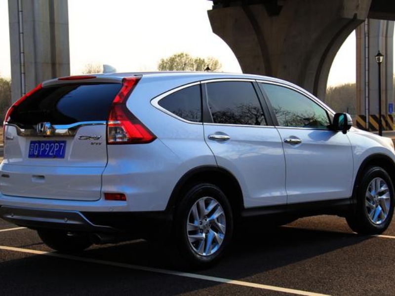 Honda Honda CR-V 2015 2.4L 4WD Luxury Edition, 151,000 km