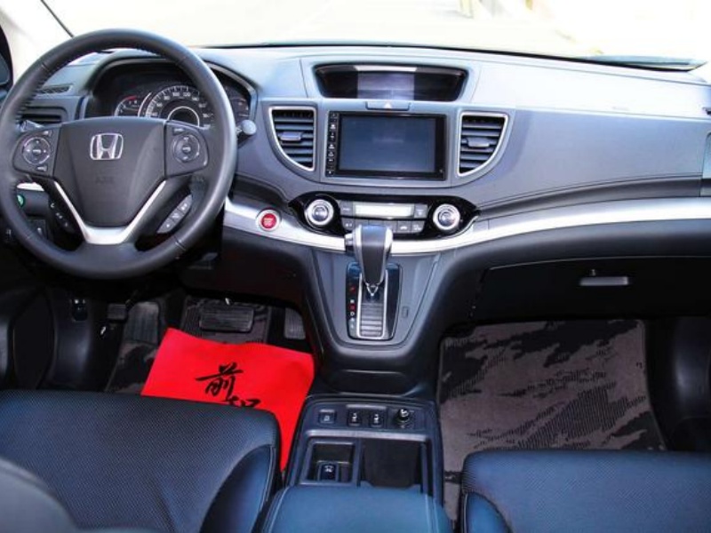 Honda Honda CR-V 2015 2.4L 4WD Luxury Edition, 151,000 km