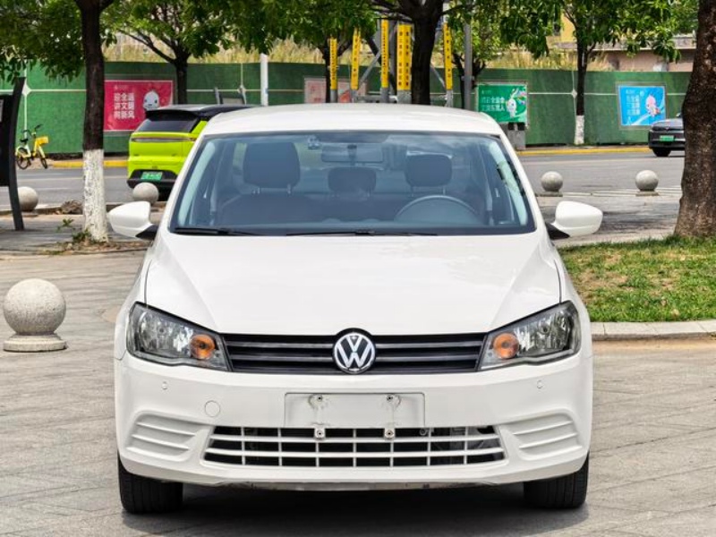Volkswagen Jetta 2015 1.6L Automatic Fashion Edition, 104,100 km
