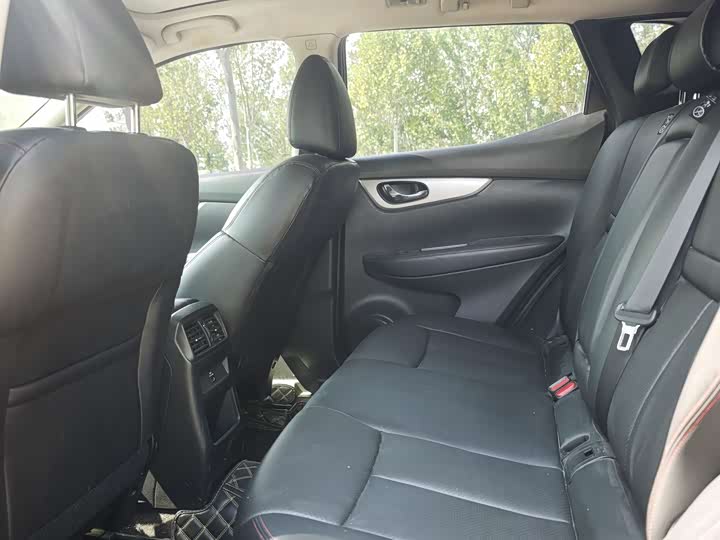 Nissan Nissan Qashqai 2022 2.0 CVT XV Premium FWD edition