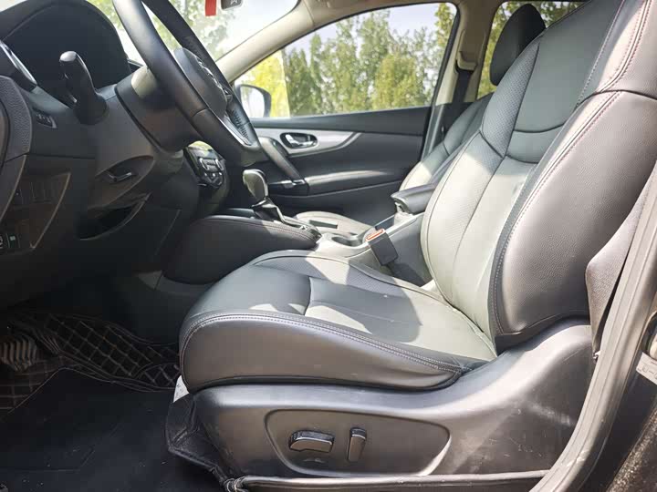 Nissan Nissan Qashqai 2022 2.0 CVT XV Premium FWD edition