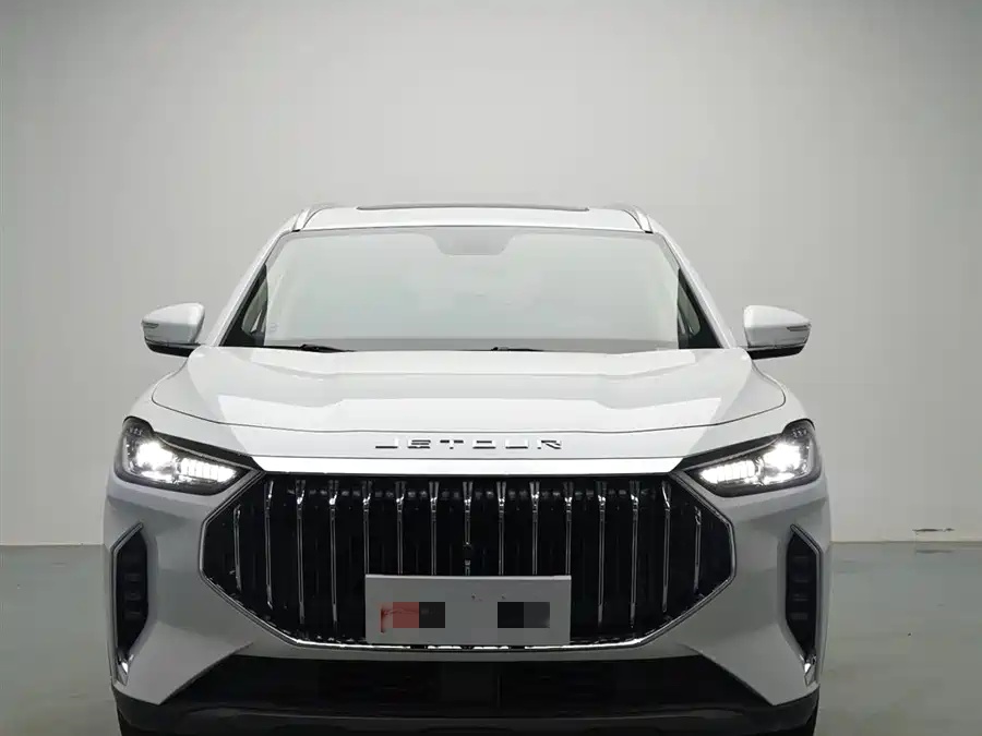 Jetour X70 PLUS 2023 1.5T DCT Brave PLUS 5-Seater