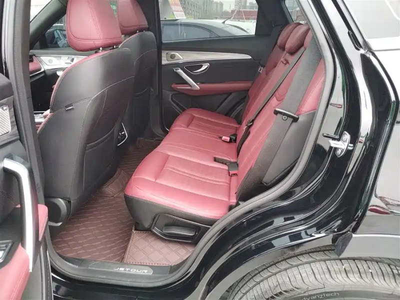 Jetour X70 PRO 2023 1.6T DCT Enjoy MAX 5-Seater