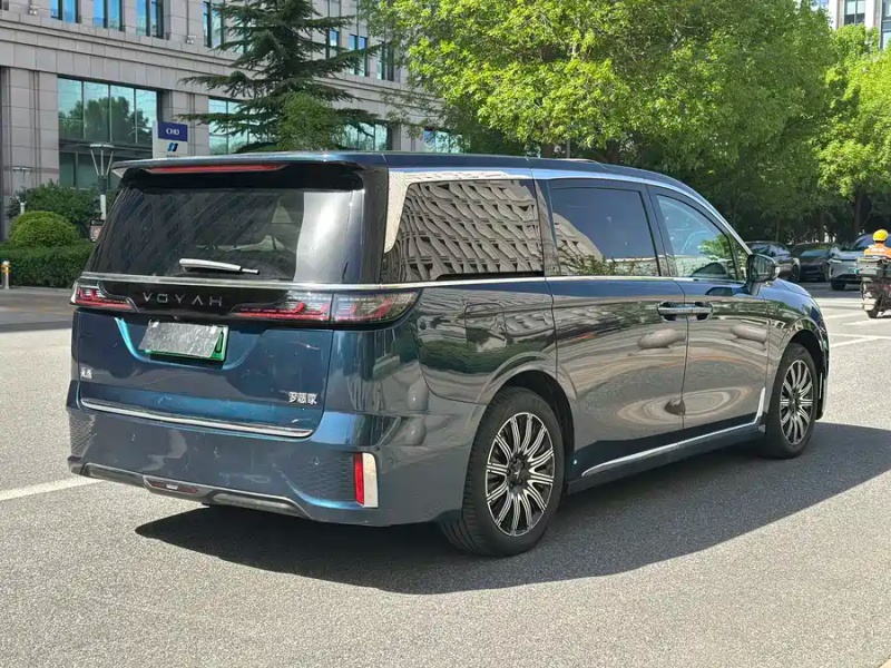 Voyah Voyah Dreamer 2025 EV 4WD Flagship Kunpeng Edition