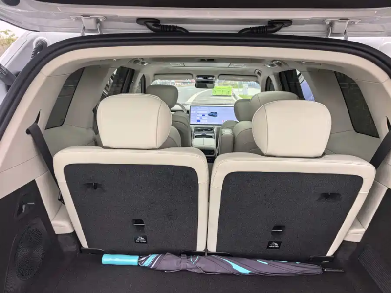 Geely Geely Galaxy M9 2025 Edition 210km Four-Wheel Drive Pilot Version