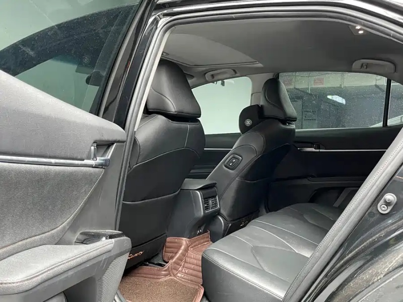 Toyota Toyota Camry 2023 2.0GVP Leading Edition