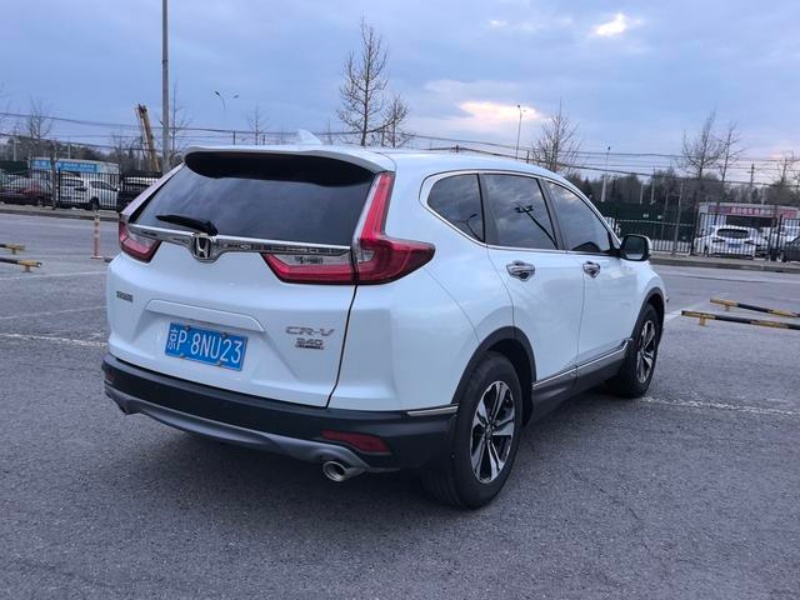 Honda CR-V 2020 Radiant Edition 240TURBO CVT 2WD Versão Comfort, 86.100 km