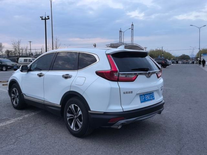 Honda CR-V 2020 Radiant Edition 240TURBO CVT 2WD Versão Comfort, 86.100 km