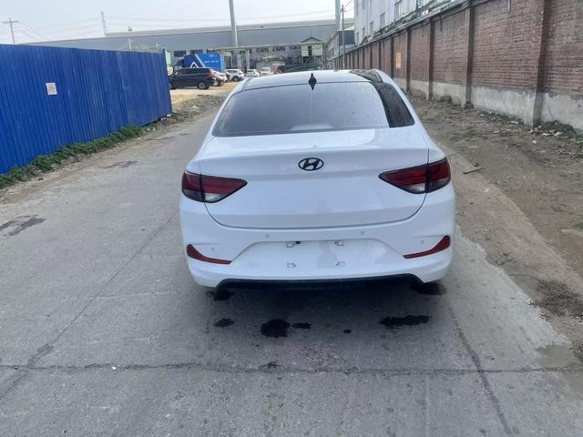Hyundai Hyundai Celesta 2018 1.6L Automatic GL  edition
