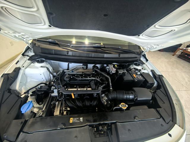 Hyundai Hyundai Reina 2017 1.4L Manual GL edition