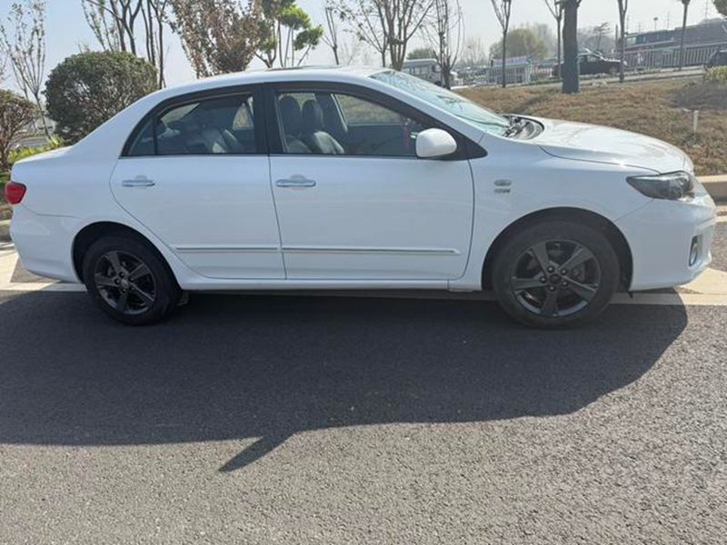 Toyota 2013 Toyota Corolla Special Edition 1.8L CVT GL-i