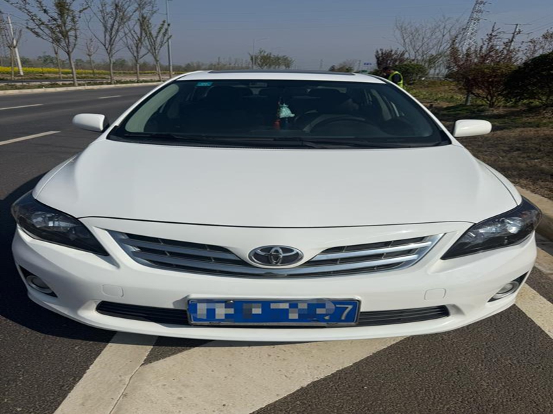 Toyota 2013 Toyota Corolla Special Edition 1.8L CVT GL-i