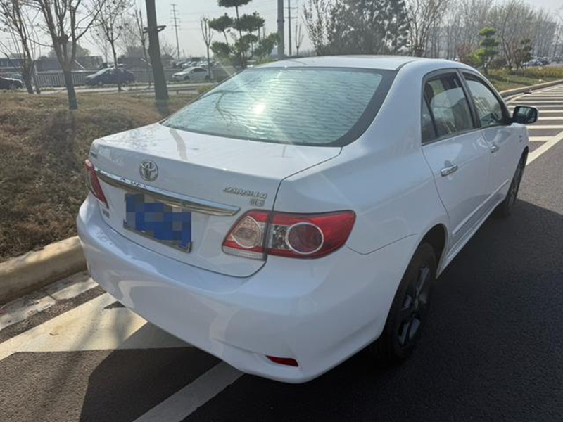 Toyota 2013 Toyota Corolla Special Edition 1.8L CVT GL-i