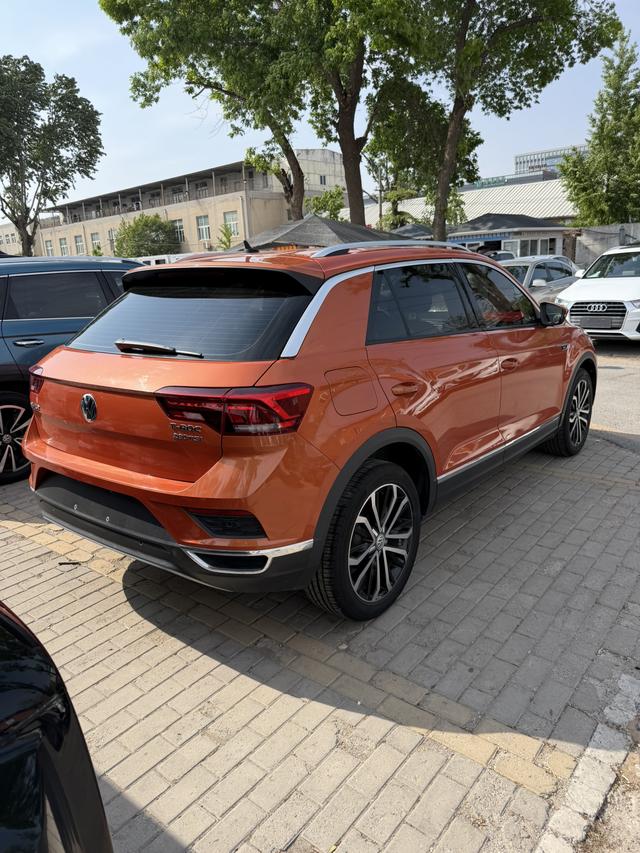 Volkswagen 2018 Volkswagen T-Roc 280TSI DSG 2WD Comfort Model (China VI Emission Standard) 21,000 km