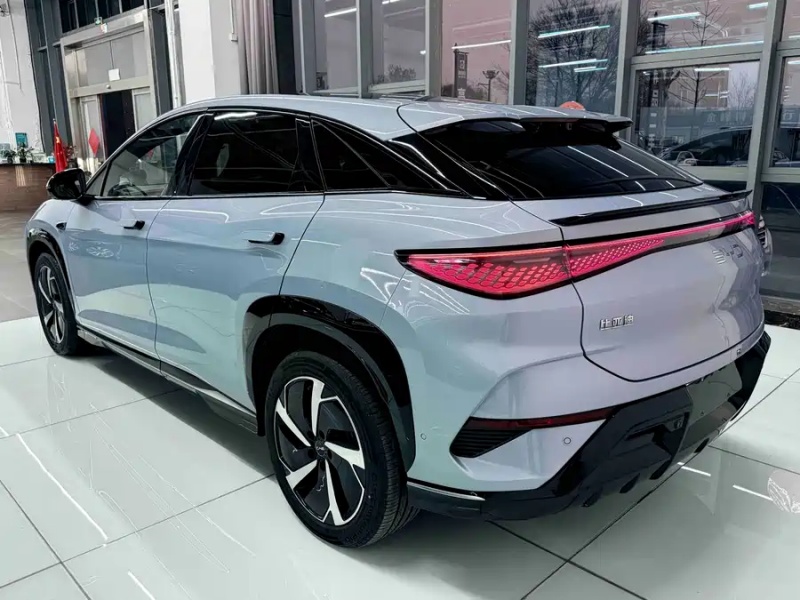 BYD BYD Sealion 7 EV 2025 610 Intelligent Driving Edition