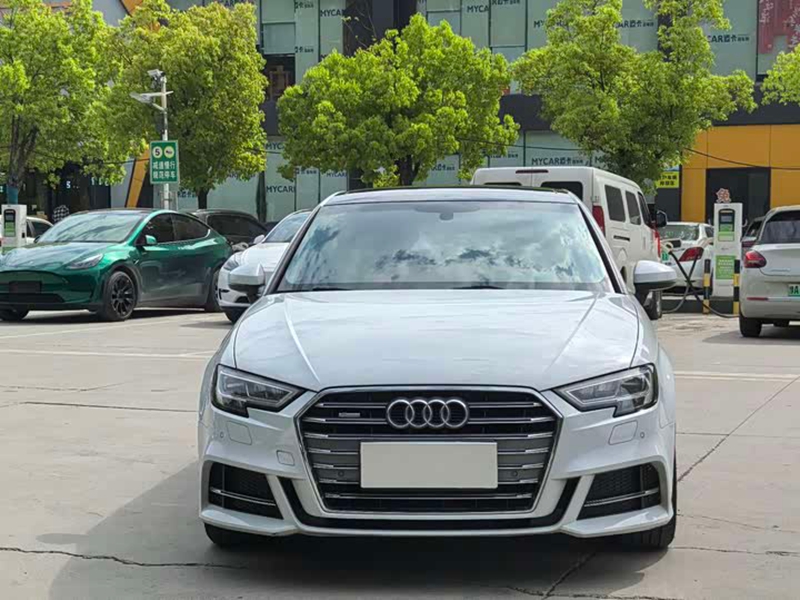 Audi Audi A3 2020 Sportback 35 TFSI Fashion Edition