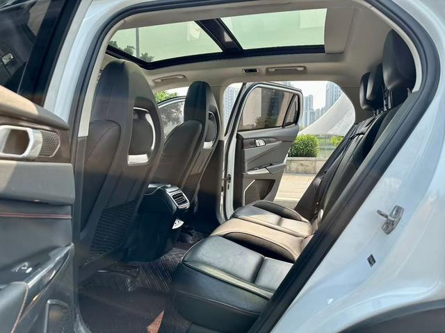 LYNK & CO Lynk & Co 01 2019 2.0T AWD Pro Edition (National V Emission Standard)