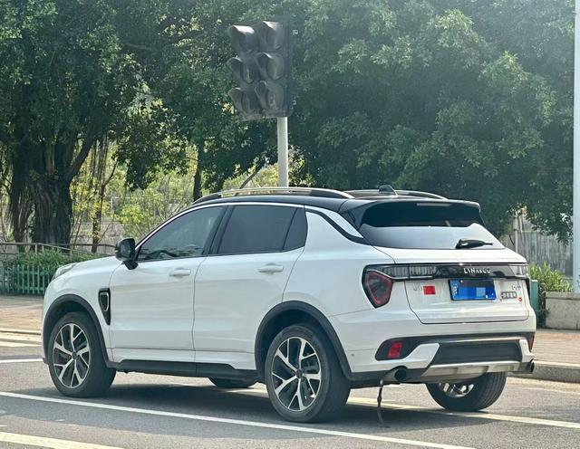 LYNK & CO Lynk & Co 01 2019 2.0T AWD Pro Edition (National V Emission Standard)