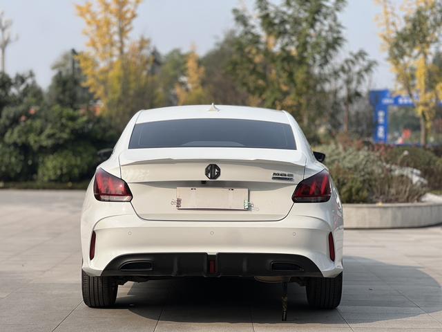 MG MG5 2023 180DVVT Manual Youth Trend Edition