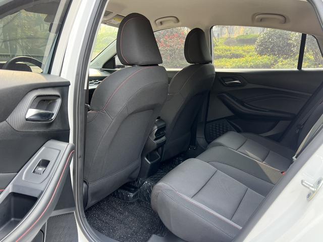 MG MG5 2023 180DVVT Manual Youth Trend Edition