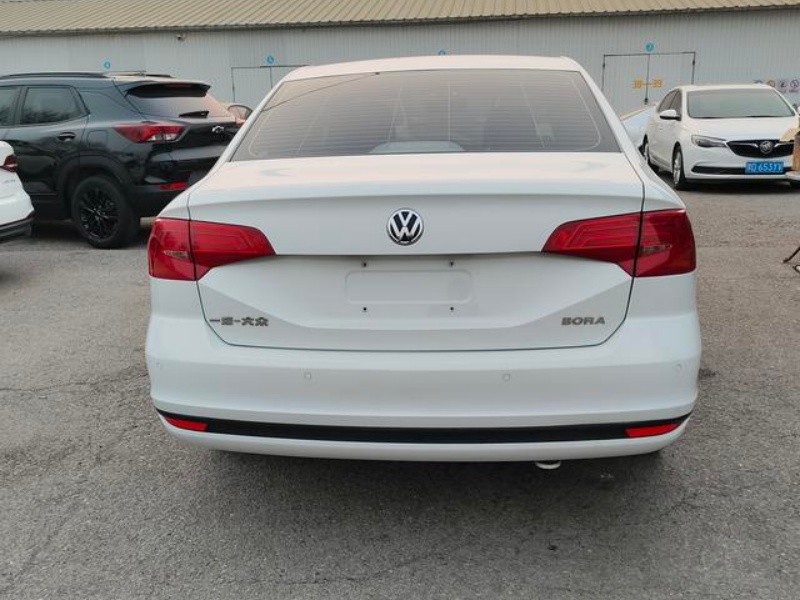 Volkswagen 2019 Volkswagen Bora Facelift 1.5L Automatic Fashion Model, 63,100 km