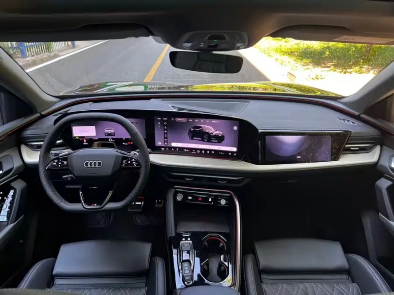 Audi Audi Q5L 2026 2.0T Ten Million Users Exclusive Edition