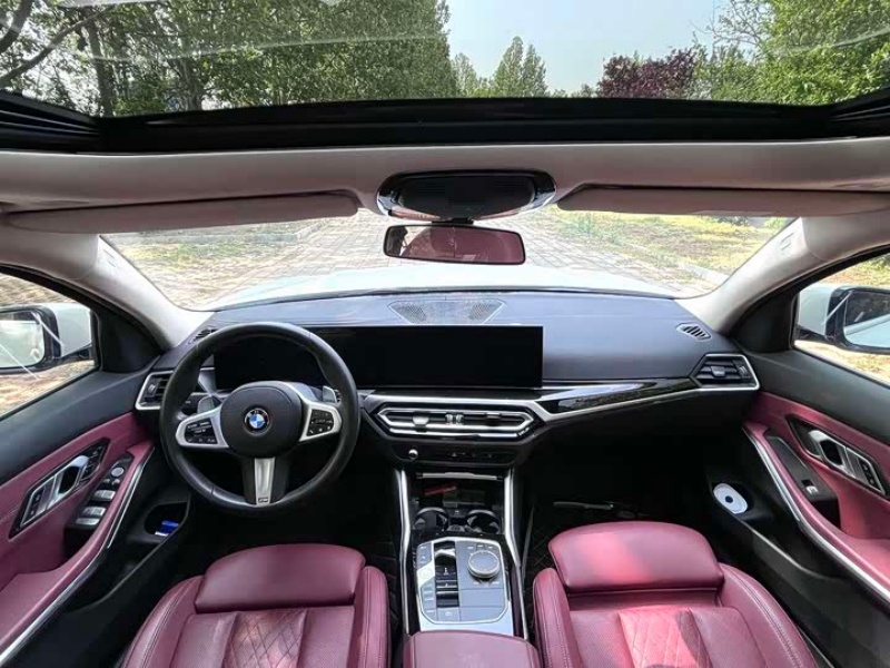 BMW BMW 3 Series 2023 320i M Sport Package