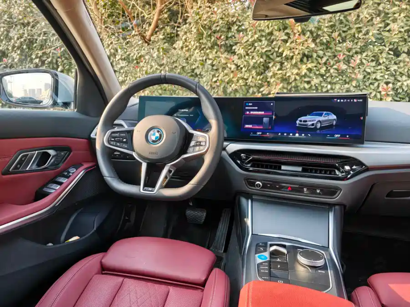 BMW BMW i3 2025 eDrive 35 L