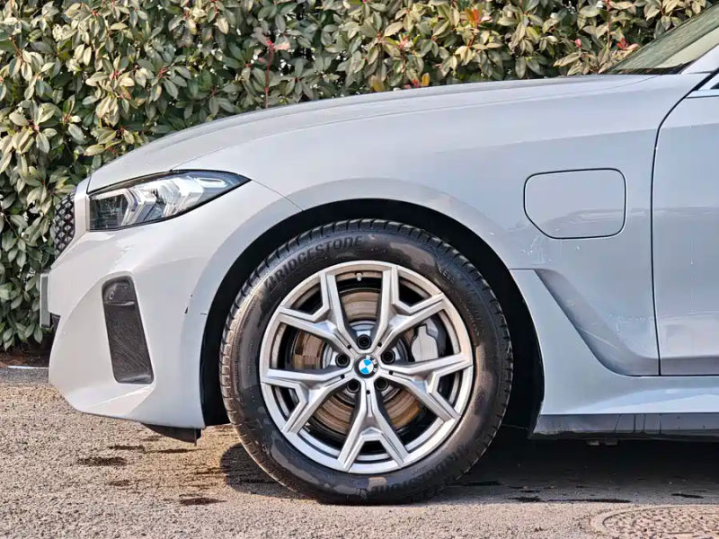 BMW BMW i3 2025 eDrive 35 L