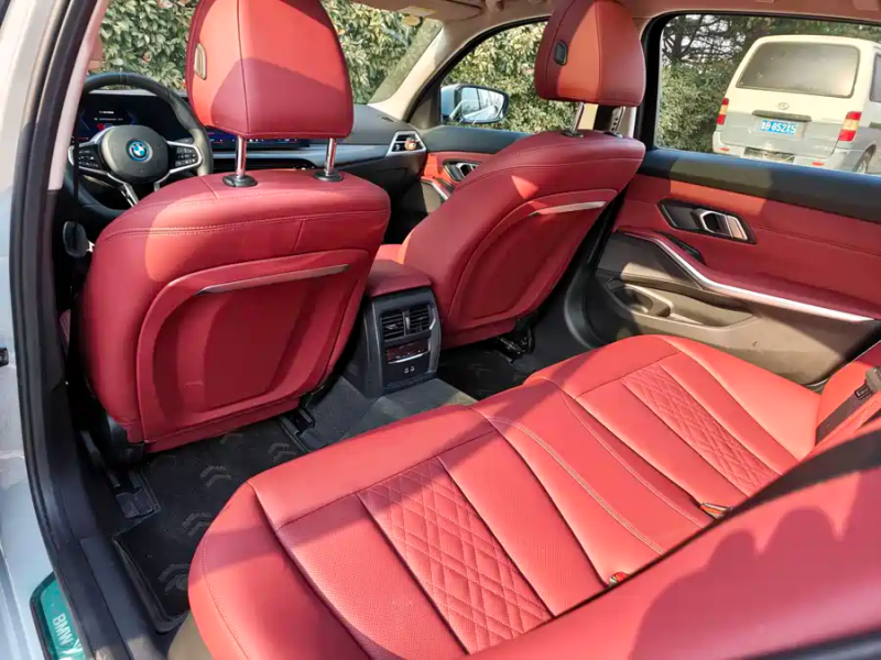 BMW BMW i3 2025 eDrive 35 L