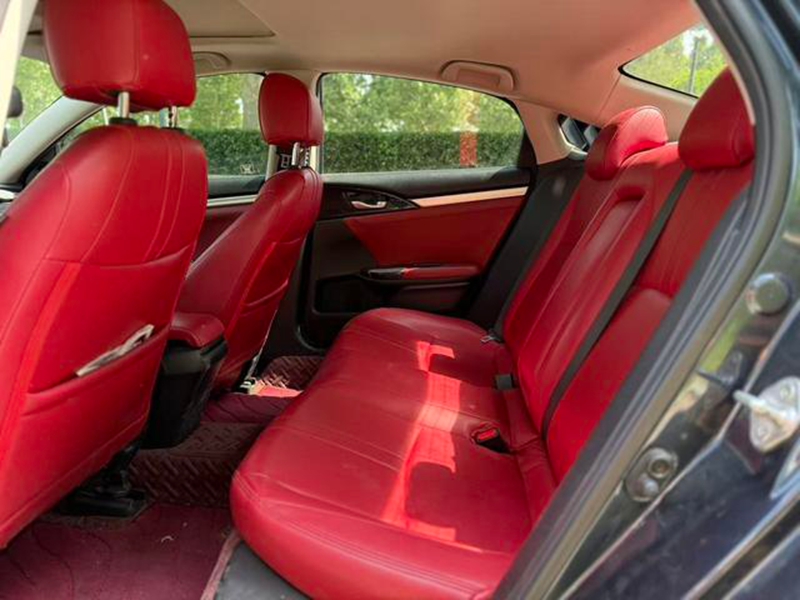 Honda Civic 2016 Model 220TURBO CVT Luxury Edition
